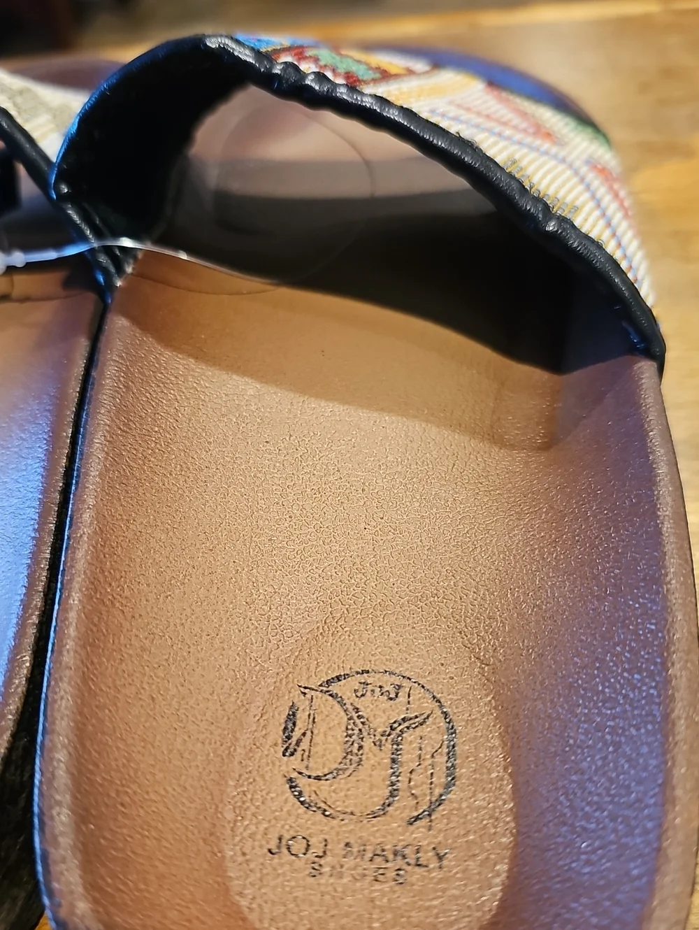 NEW! JoJ Makly Southwestern Slides (Size 39)